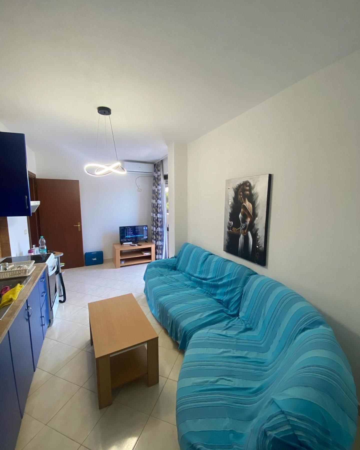 Juli Golem Apartament *
